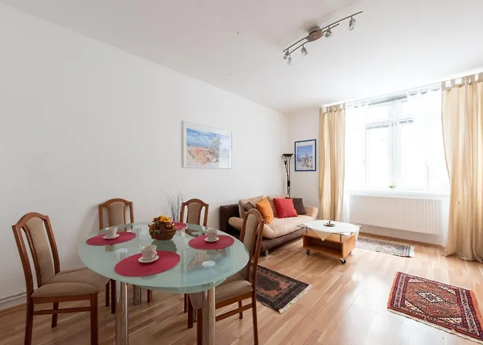 1030 Apartment *